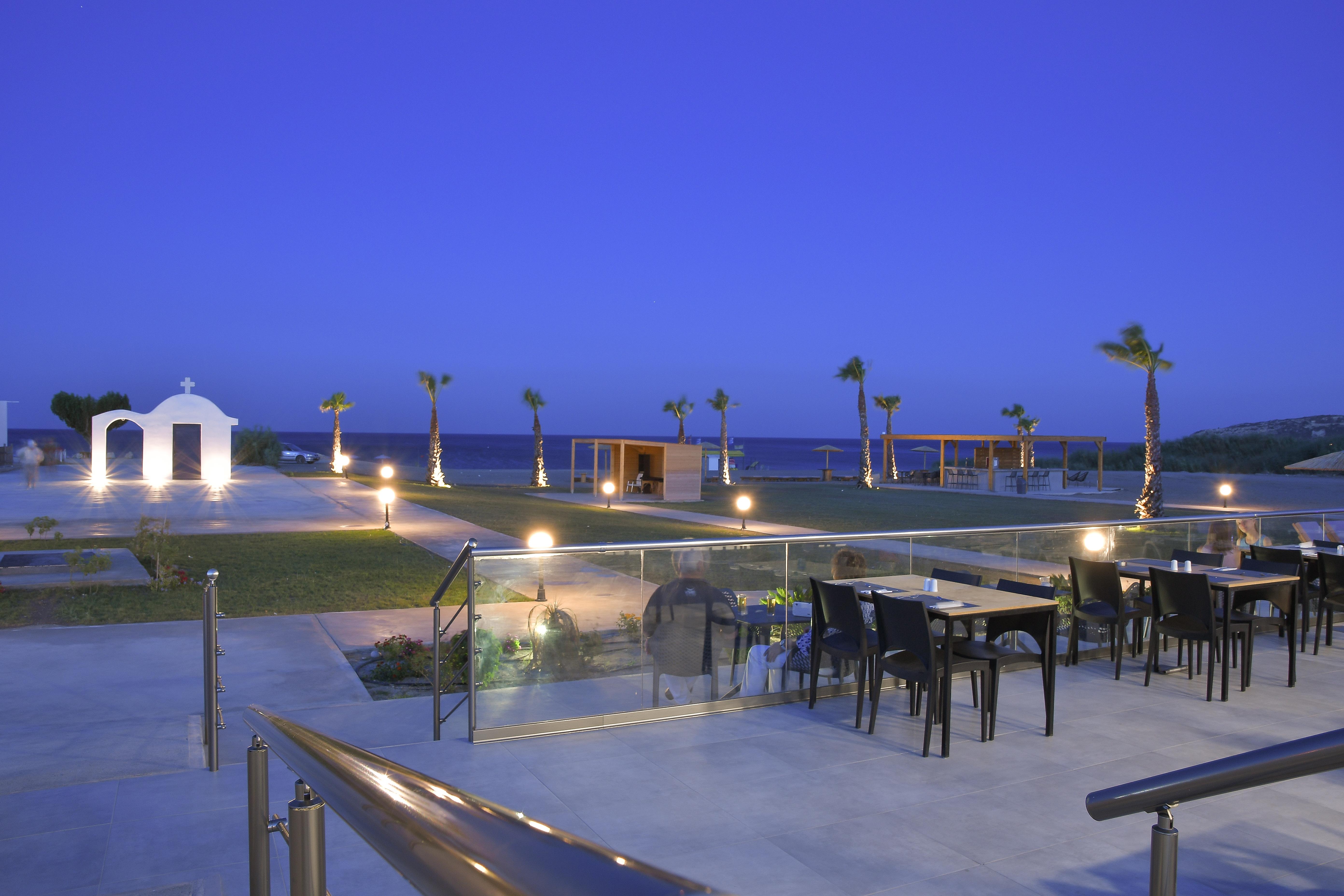 Hotel Evita Bay 4*