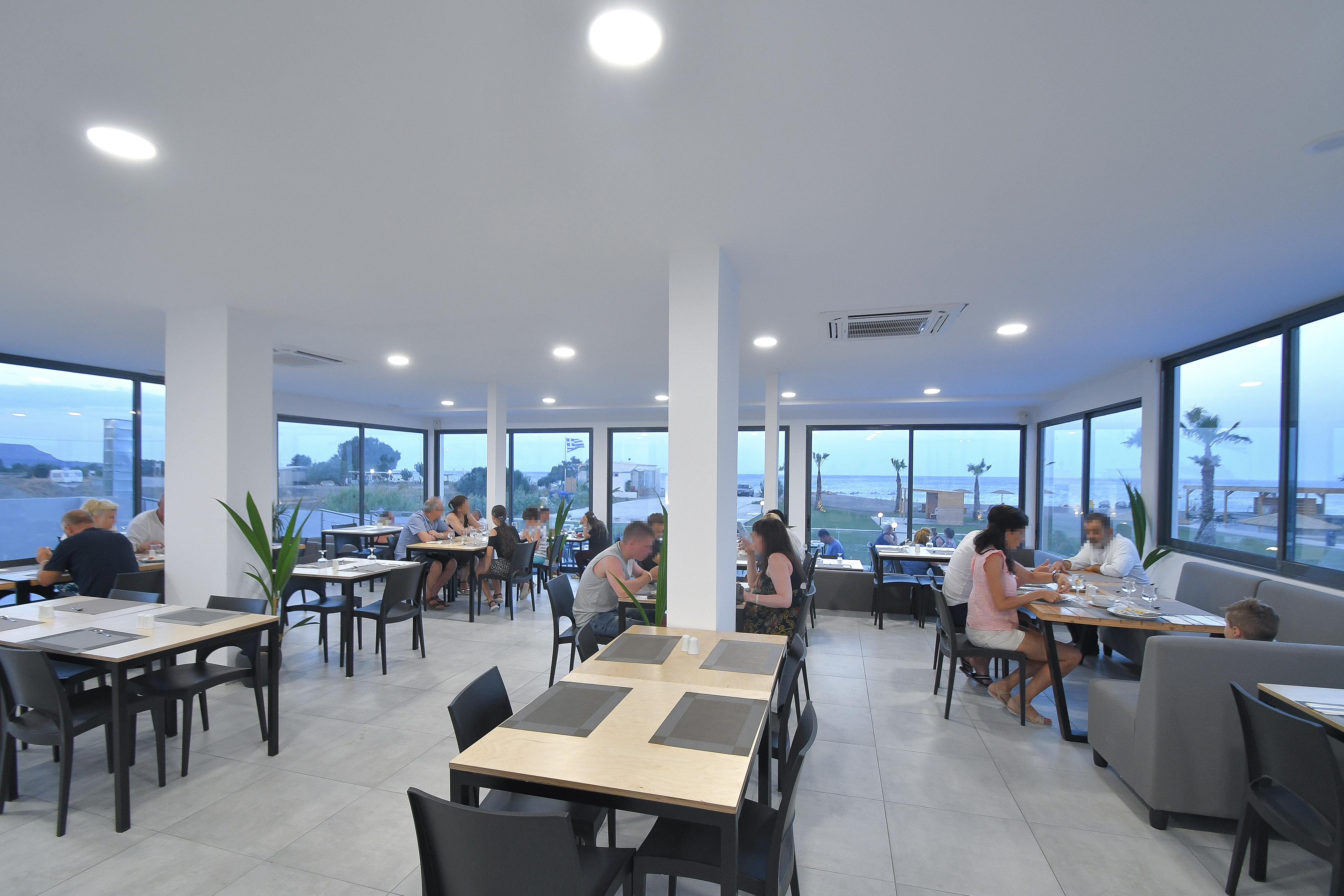 Hotel Evita Bay 4*